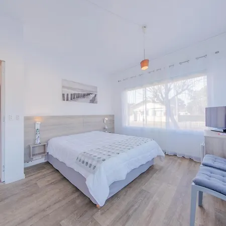 Hotel Hotel Land'Azur 2*