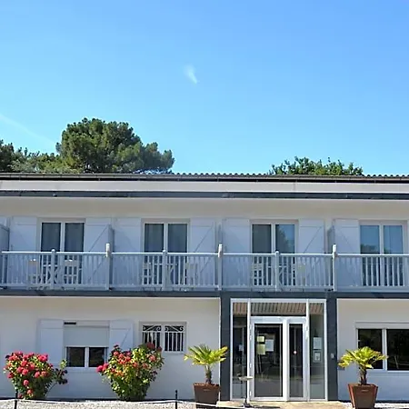 Land'azur Hotell