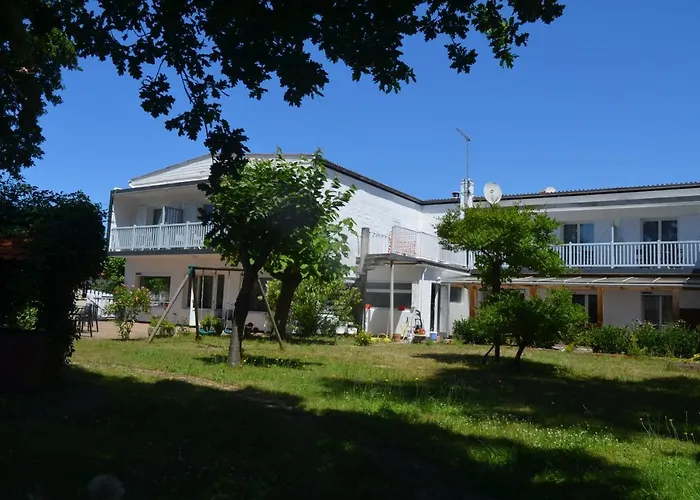 Hotel Hotel Land'Azur 2*